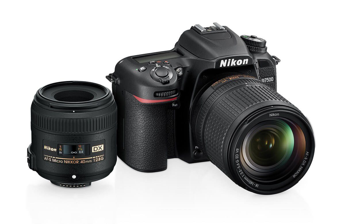 Nikon – Cámara digital DSLR D7500 - Lente 18 -140mm - Lente 40mm – Negra 19104